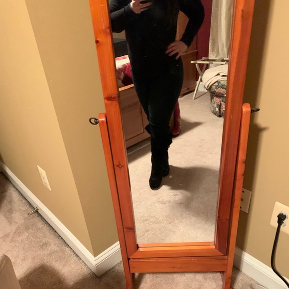 Prada Boots 🙏😇🔥🎉🤑 buy 1 get 1 item free - Picture 3 of 8